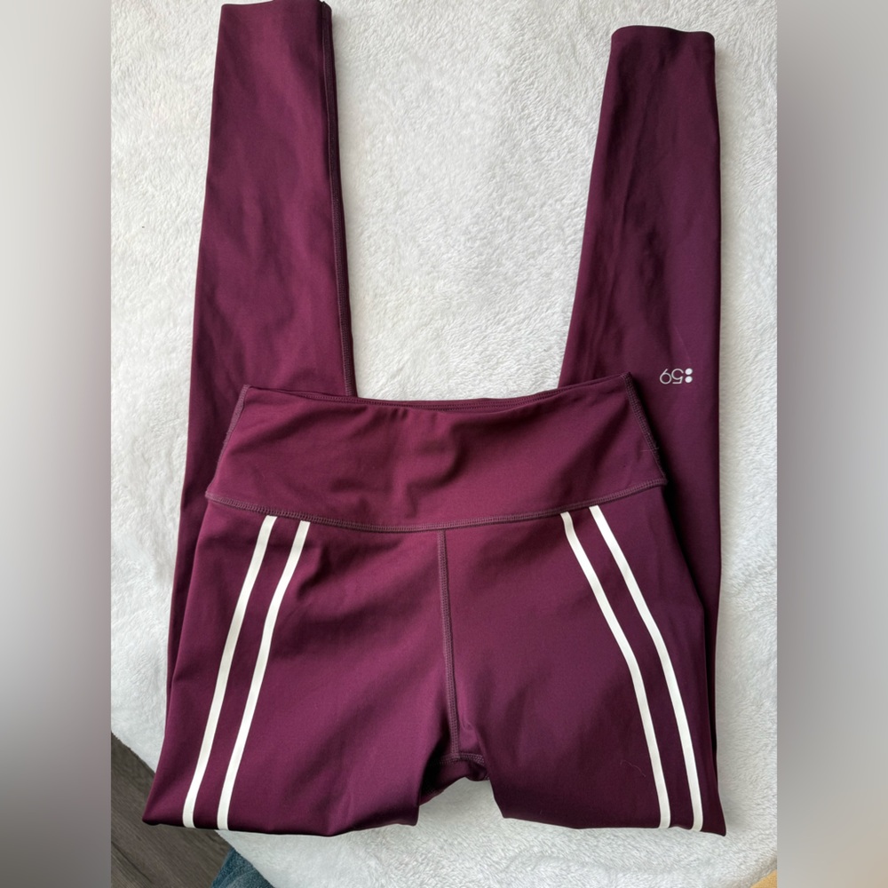 Split59 Wine Stripe Leggings Size S High Rise Workout Yoga Pants - Picture 3 of 7